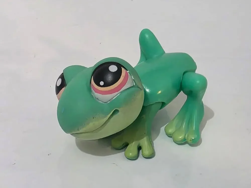 Hasbro Littlest Pet Shop 2005 Frog #236